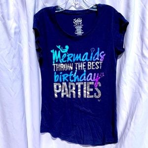 🧜‍♀️ Justice Mermaids Throw the Best Birthday Parties Short Sleeved Tee 🧜‍♀️